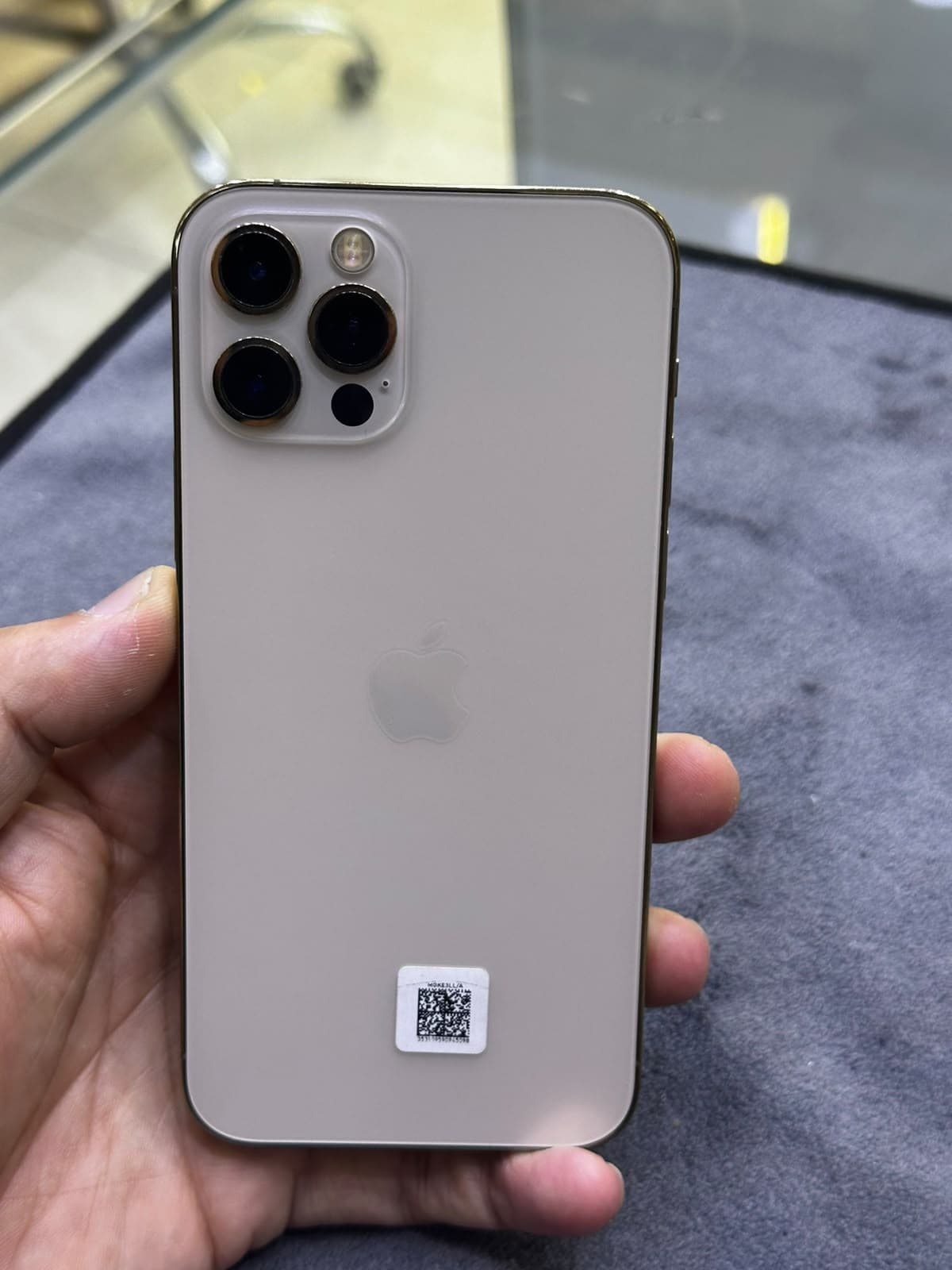 iphone 12 pro, view 1